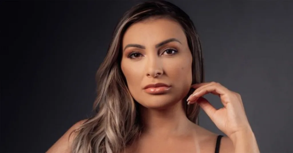 Andressa Urach se irrita com pergunta religiosa